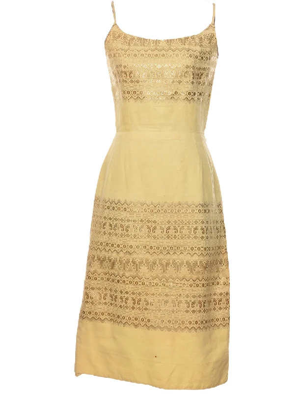 chic padded coatYellow Strappy Lace Dress - XS